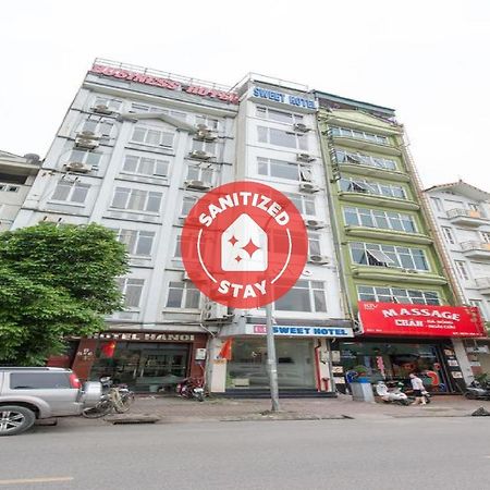 Oyo 196 Sweet Hotel Hanoi Bagian luar foto