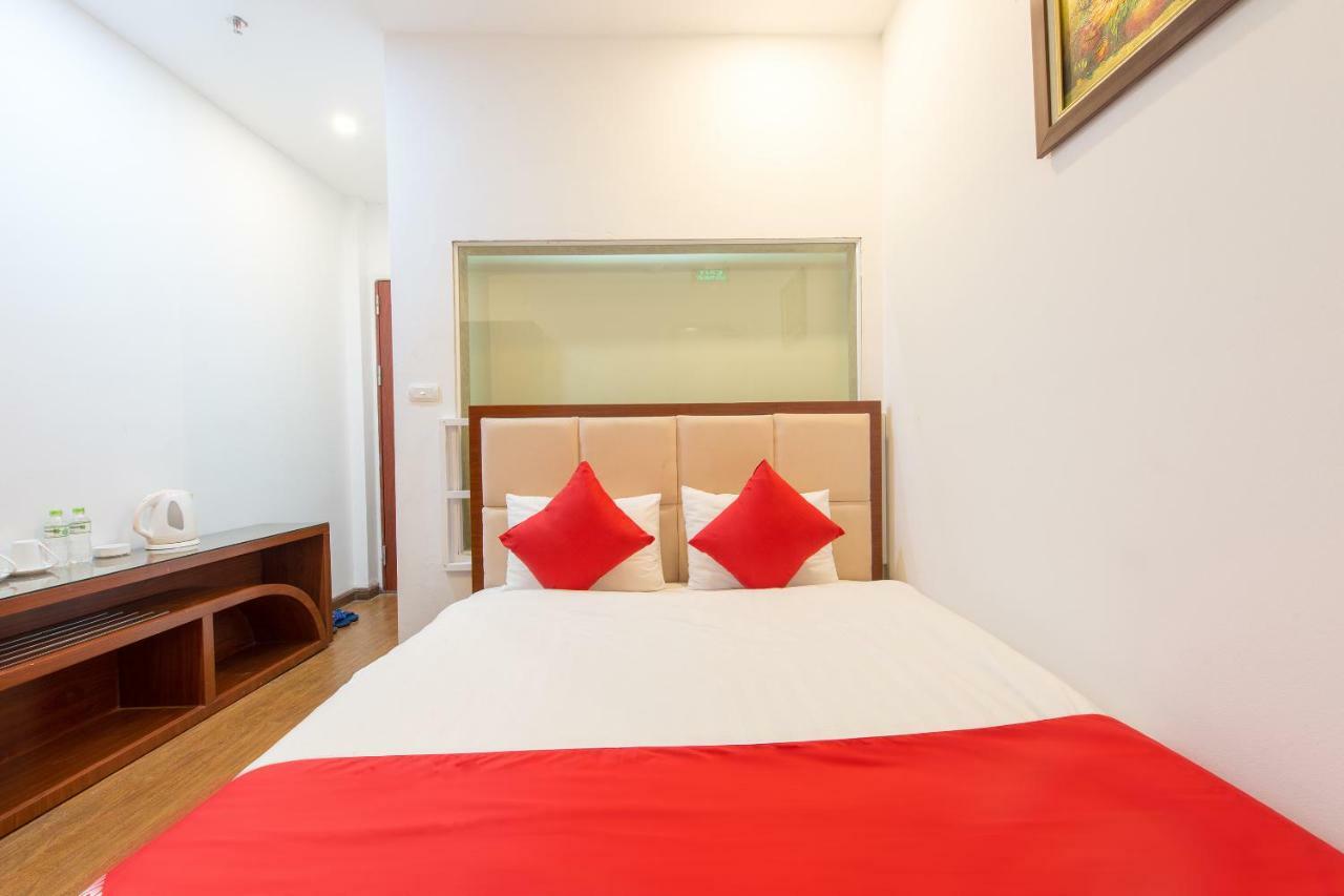 Oyo 196 Sweet Hotel Hanoi Bagian luar foto
