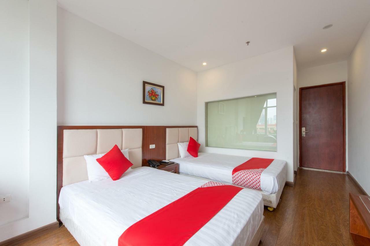Oyo 196 Sweet Hotel Hanoi Bagian luar foto