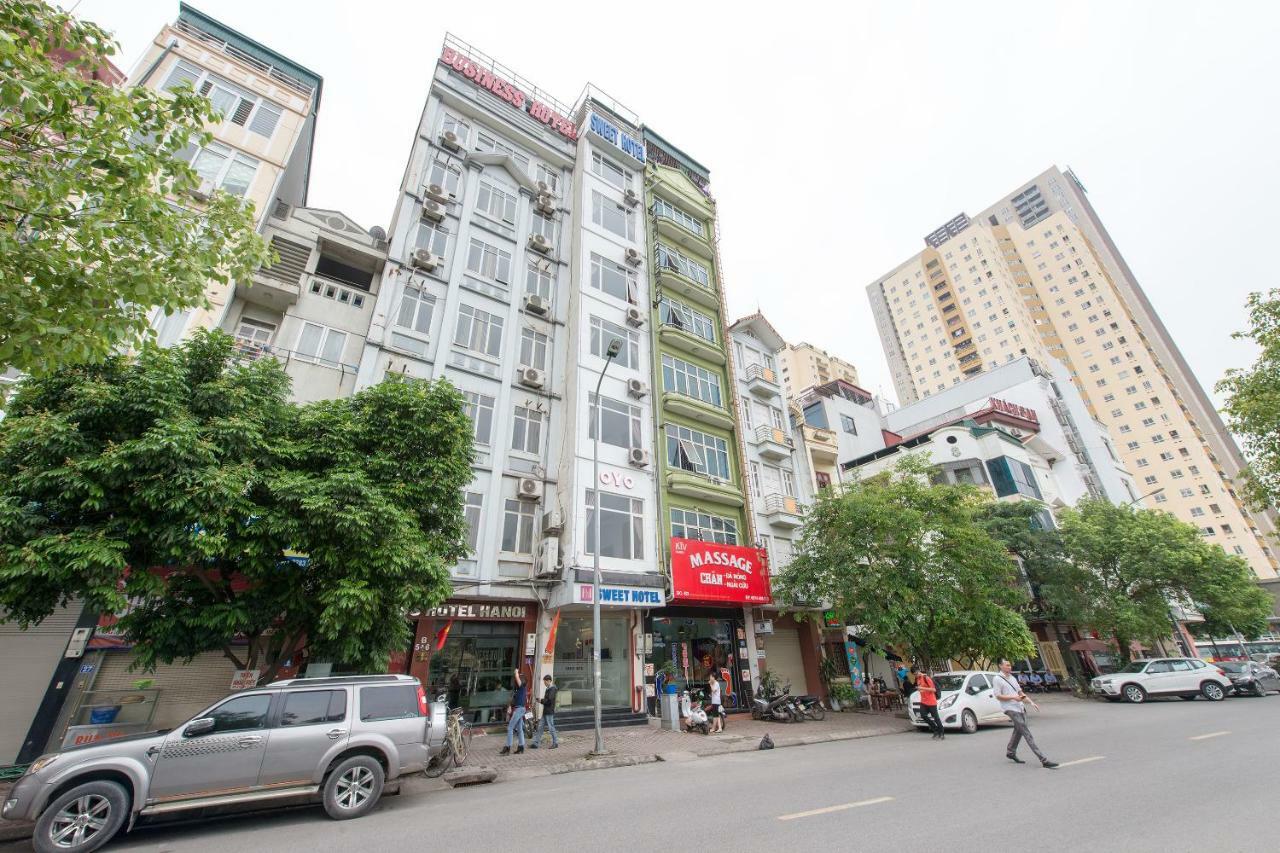 Oyo 196 Sweet Hotel Hanoi Bagian luar foto